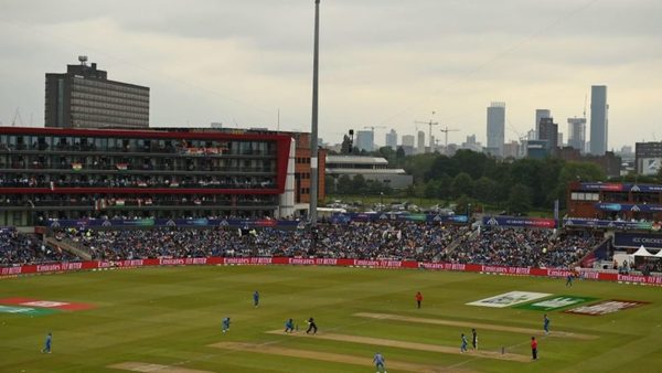 old-trafford-flight-ban-put-place-political-banners.Click to read full article.
