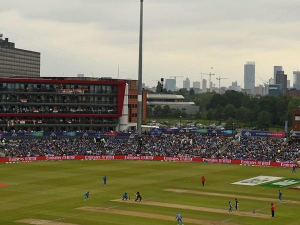 old-trafford-flight-ban-put-place-political-banners.Click to read full article.