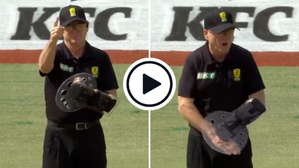 no-sorry-no-bbl-umpire-hastily-reverses-his-own-decision-seconds-after-raising-finger.Click to read full article.