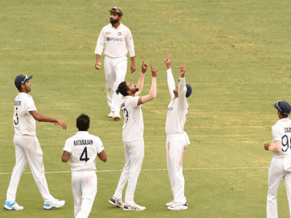 he-told-me-to-make-india-proud-siraj-opens-up-on-the-struggles-of-staying-back-and-playing-in-australia-after-his-fathers-demise.Click to read full article.