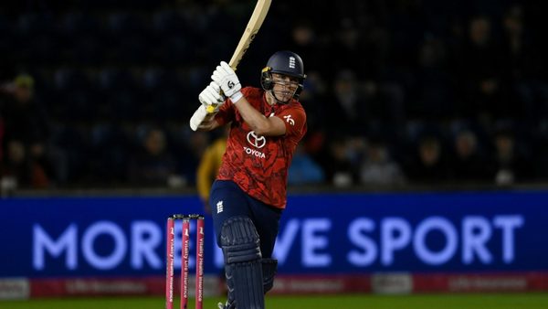 208-runs-five-wickets-star-england-all-rounder-sam-curran-continues-ilt20-domination-with-consecutive-half-centuries.Click to read full article.