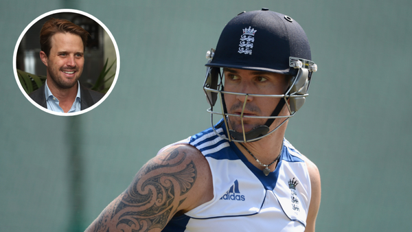 changing-room-slightly-awkward-nick-compton-england-segregation-pietersen-test-return.Click to read full article.