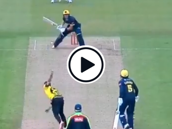 watch-labuschagne-changes-stroke-mid-delivery-to-dab-wide-yorker-for-four.Click to read full article.