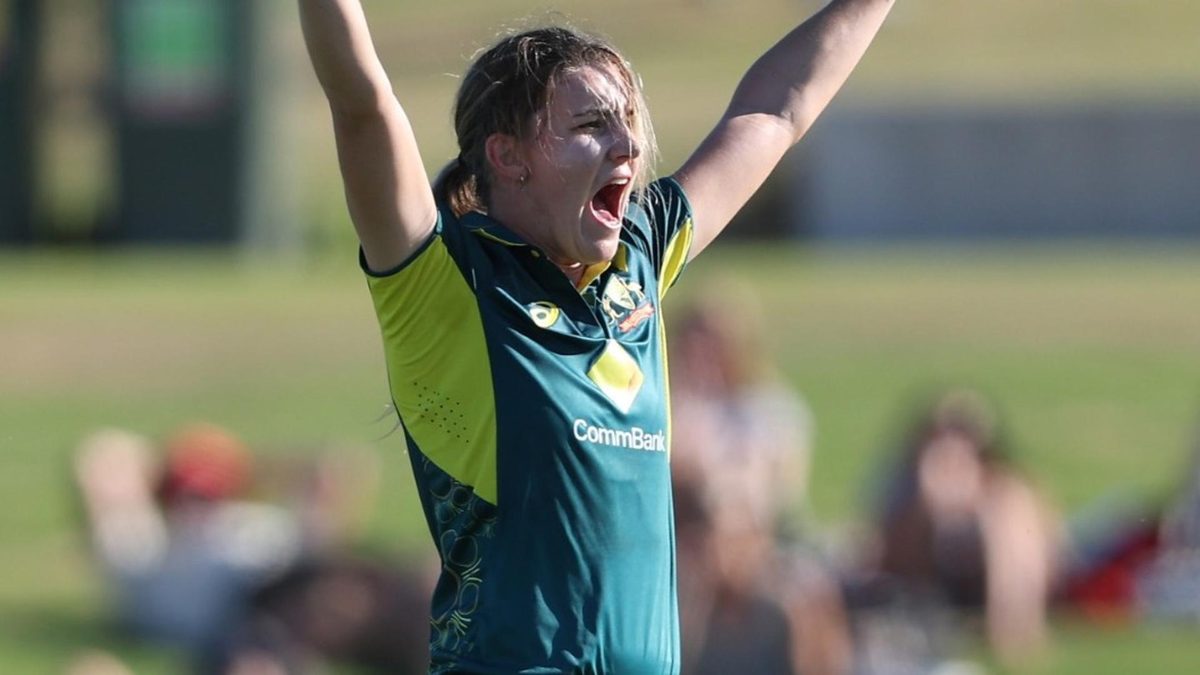 Australian seamer Annabel Sutherland has claimed the top spot in the ICC Women’s T20I bowling rankings for the first time, ending Pakistan spinner Sadia Iqbal’s brief reign at No.1.