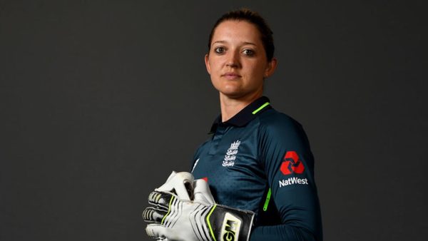 improve-your-wicketkeeping-with-sarah-taylor.Click to read full article.