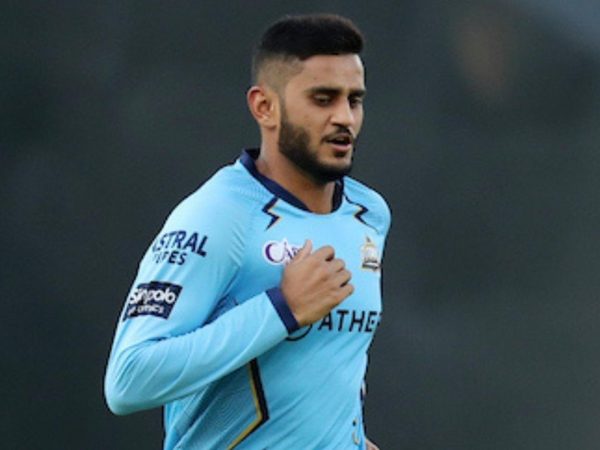 from-28-ball-ton-to-ipl-record-holder-for-fastest-t20-century-by-indian-gets-csk-call.Click to read full article.