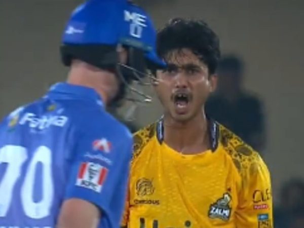 watch-teenage-90mph-pakistan-quick-rattles-psl-team-with-4-21-in-breakthrough-spell.Click to read full article.