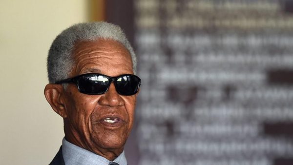 sir-garfield-sobers-touring-india-nightmare.Click to read full article.