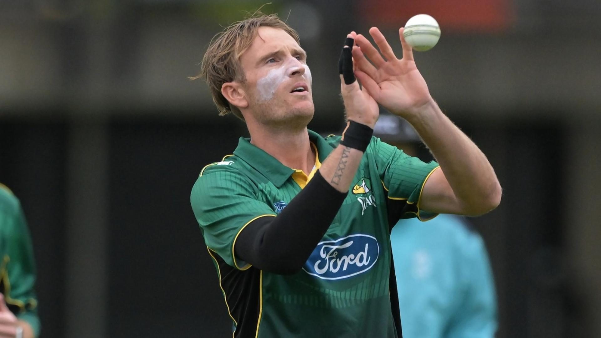 Siapakah Jayden Lennox, Spinner Selandia Baru yang Melakukan Debut Internasional Melawan India? | IND vs Selandia Baru