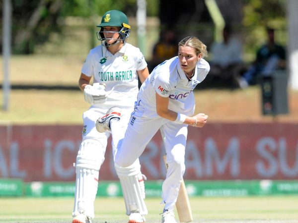 with-bell-and-filer-in-tandem-england-are-ashes-contenders-again.Click to read full article.