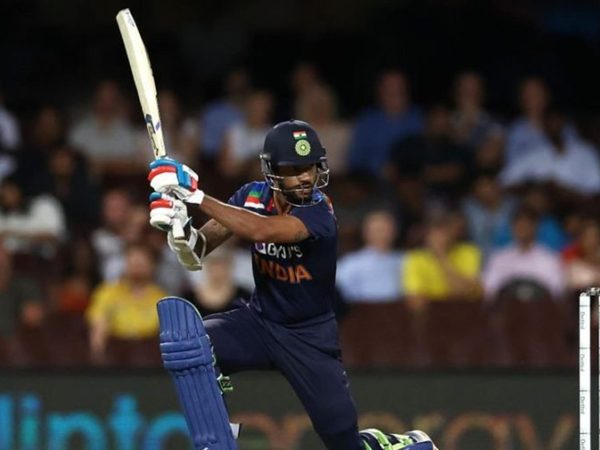 india-should-not-count-shikhar-dhawan-out-of-their-t20-world-cup-plans-just-yet.Click to read full article.
