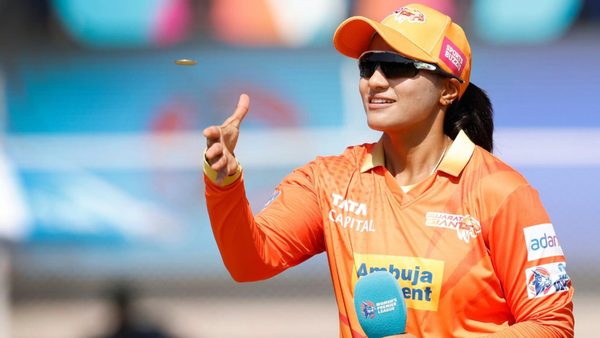 rcb-sign-india-spinner-as-replacement-for-injured-shreyanka-patil.Click to read full article.