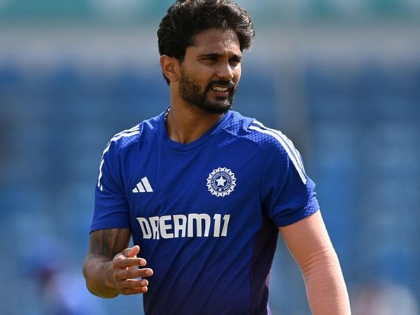 3600-km-round-trip-for-two-overs-did-anyone-benefit-from-india-releasing-and-recalling-nitish-kumar-reddy.Click to read full article.