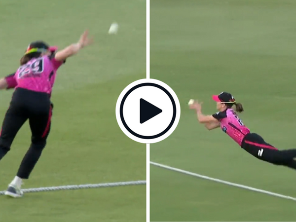 watch-erin-burns-extraordinary-double-six-save-wbbl-sydney-sixers-perth-scorchers.Click to read full article.