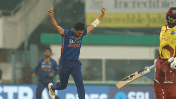 the-drs-dot-ball-loophole-exposed-in-the-final-india-west-indies-t20i-that-the-icc-needs-to-close.Click to read full article.