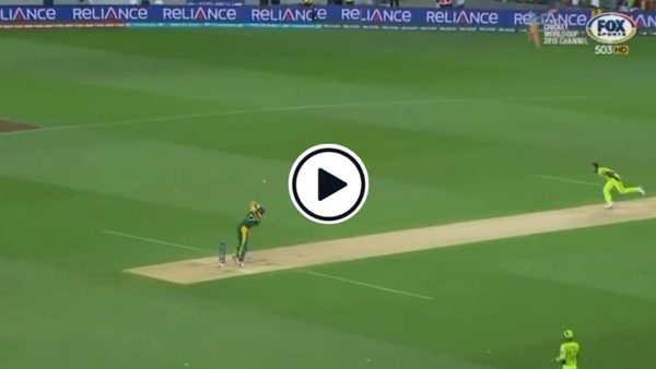 watch-when-ab-de-villiers-perfected-the-rare-backfoot-on-drive-in-a-world-cup-game.Click to read full article.