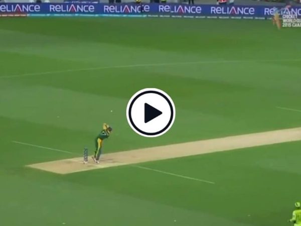 watch-when-ab-de-villiers-perfected-the-rare-backfoot-on-drive-in-a-world-cup-game.Click to read full article.