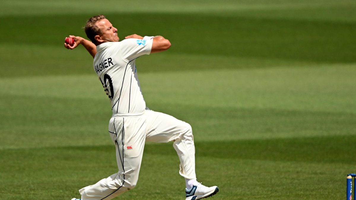 Neil Wagner of the New Zealand Black Caps bowls during day three of the Men's Second Test in the series between New Zealand and South Africa at Seddon Park on February 15, 2024 in Hamilton, New Zealand