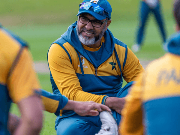 waqar-younis-apologises-after-facing-backlash-over-hindus-remark.Click to read full article.