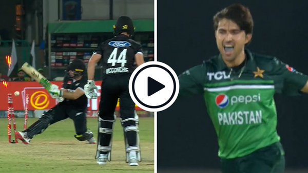 watch-plan-babar-azam-fine-leg-tom-latham-mohammad-wasim-jr-pak-nz-3rd-odi-2022-23.Click to read full article.