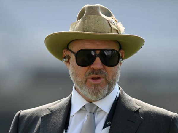 matthew-hayden-i-wouldnt-coach-australia-after-the-way-justin-langer-was-treated.Click to read full article.