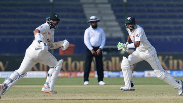 marks-out-of-10-pakistan-player-ratings-for-their-drawn-test-series-against-new-zealand.Click to read full article.