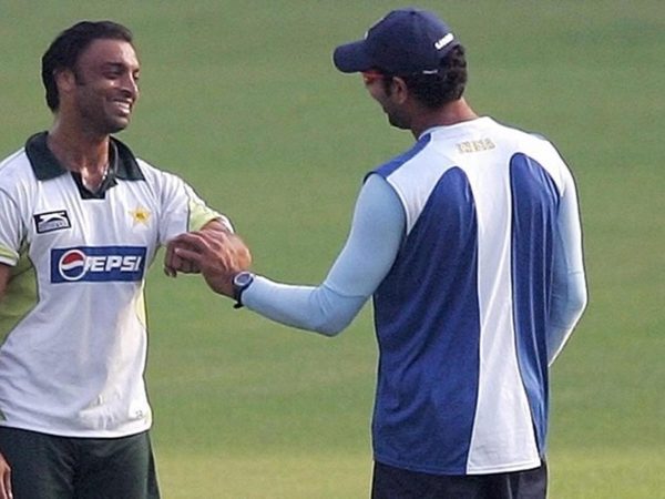 when-akhtar-broke-yuvrajs-back-in-a-wild-display-of-affection.Click to read full article.