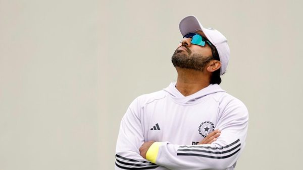 explained-why-rohit-sharma-has-dropped-himself-for-the-scg-test-aus-vs-ind.Click to read full article.