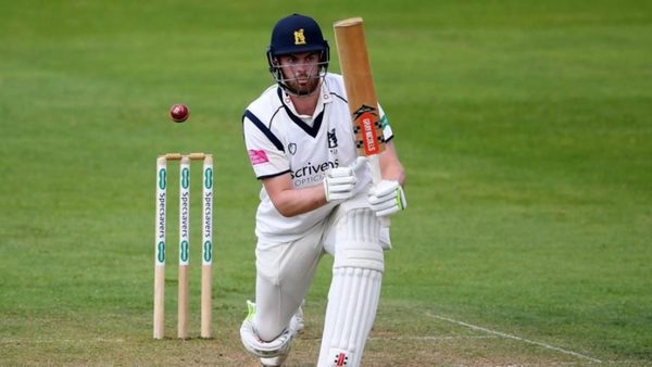 dom-sibley-ashley-giles-england.Click to read full article.