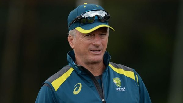 steve-waugh-responds-to-warnes-most-selfish-cricketer-jibe.Click to read full article.