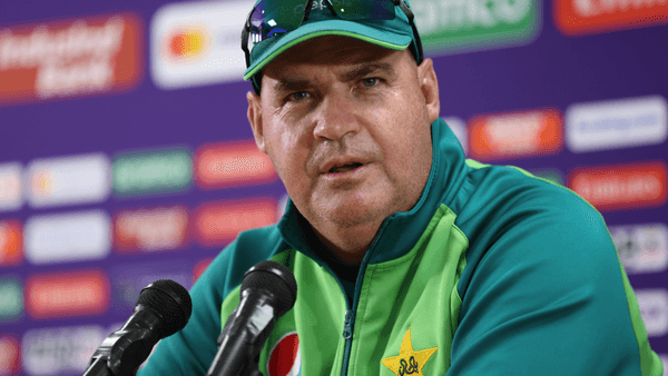 tough-stifling-mickey-arthur-covic-era-like-security-restrictions-india-affected-pakistan.Click to read full article.