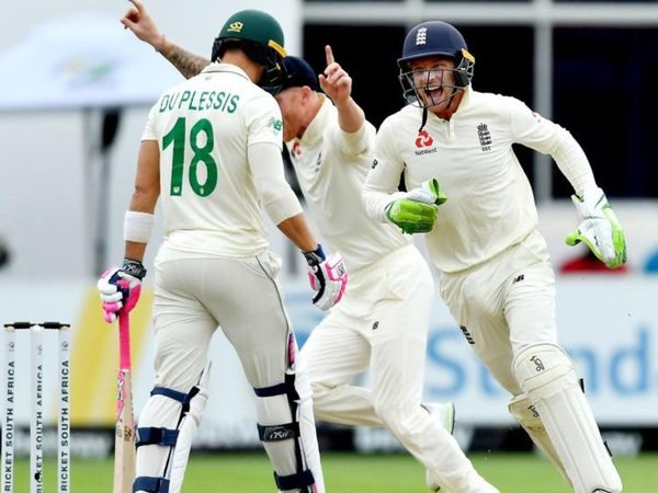 faf-du-plessis-bumps-shoulder-into-jos-buttler-in-heated-on-field-exchange.Click to read full article.