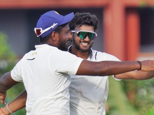 jalaj-saxena-nine-wickets-destroy-bengal-ranji-trophy-2024.Click to read full article.