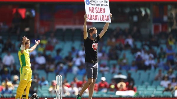 oddest-pitch-invasion-protestors-beat-lax-security-at-scg-during-australia-india-odi.Click to read full article.