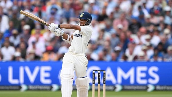 fastest-to-2000-test-runs-full-list-yashasvi-jaiswal-equals-indian-record.Click to read full article.