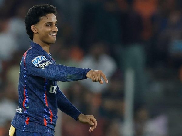 ranji-trophy-202627-round-three-day-two-ayush-badoni-slams-second-consecutive-double-ton-saransh-jain-picks-13-wicket-haul.Click to read full article.