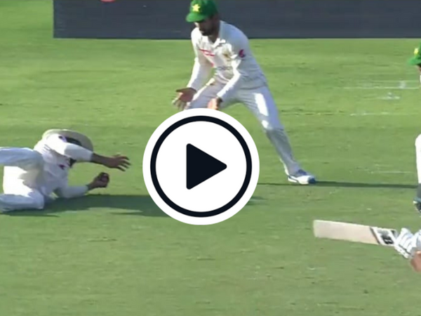 watch-faheem-ashraf-takes-one-handed-screamer-at-slip-to-stun-steve-smith-right-before-stumps.Click to read full article.