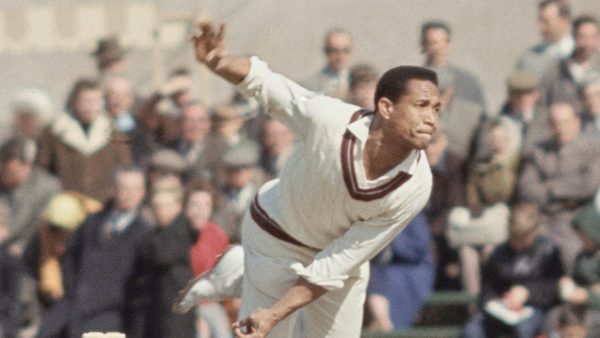 the-cricketing-knights-quiz-who-turned-down-a-knighthood-shortly-after-winning-the-ashes-as-captain.Click to read full article.