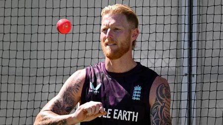 ashes-202526-betting-preview-who-will-come-out-on-top-in-the-pink-ball-test.Click to read full article.