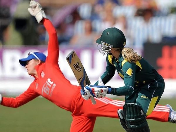 when-sarah-taylor-outdid-fields-with-her-super-reflexes.Click to read full article.