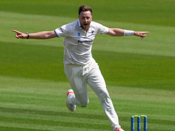 ollie-robinson-finds-form-to-lead-sussex-to-thrilling-victory-over-yorkshire.Click to read full article.