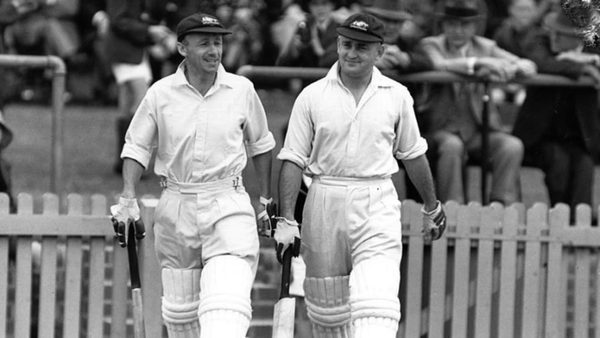 when-the-courageous-stan-mccabe-defied-larwood-and-voces-bodyline-hostility.Click to read full article.