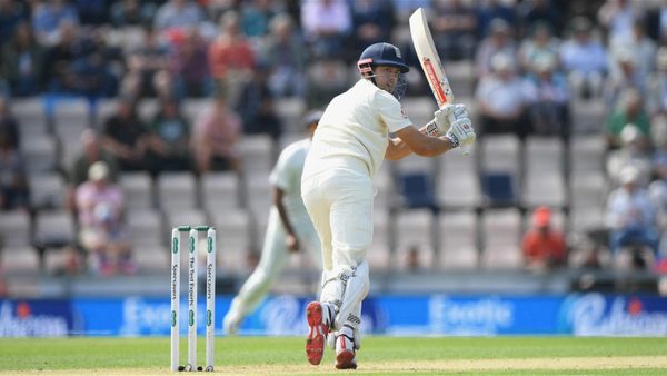 alastair-cook-flat-lining-graham-gooch.Click to read full article.