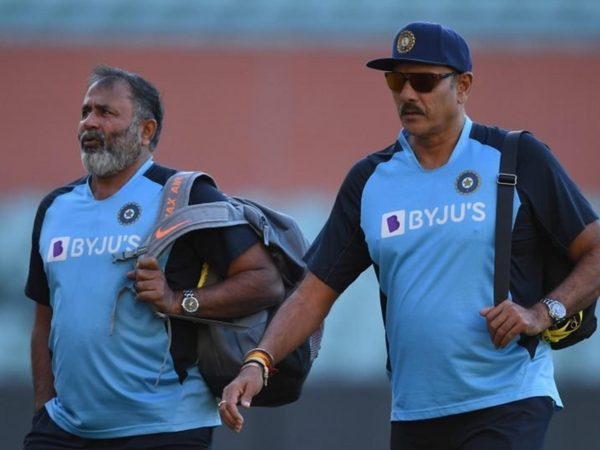 it-shouldnt-be-of-any-consequence-india-bowling-coach-questions-unfair-toss-advantage-in-t20-world-cup.Click to read full article.