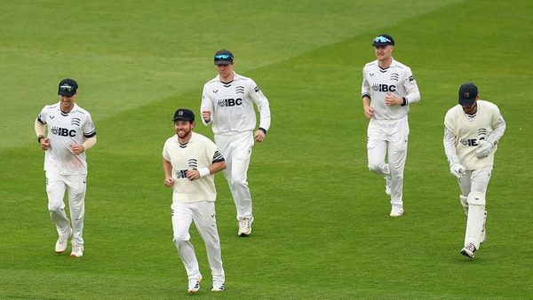 county-middlesex-forfeit-first-innings-to-force-result-on-last-day-of-championship-game-edited.Click to read full article.