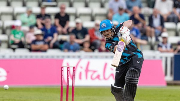 administrative-error-sees-injured-county-player-rob-jones-named-in-starting-xi-forced-to-bat-at-no11.Click to read full article.