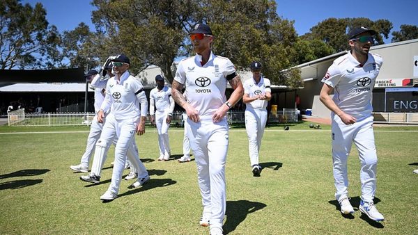 pommie-england-cop-foul-mouthed-drive-by-sledge-during-ashes-warm-up.Click to read full article.