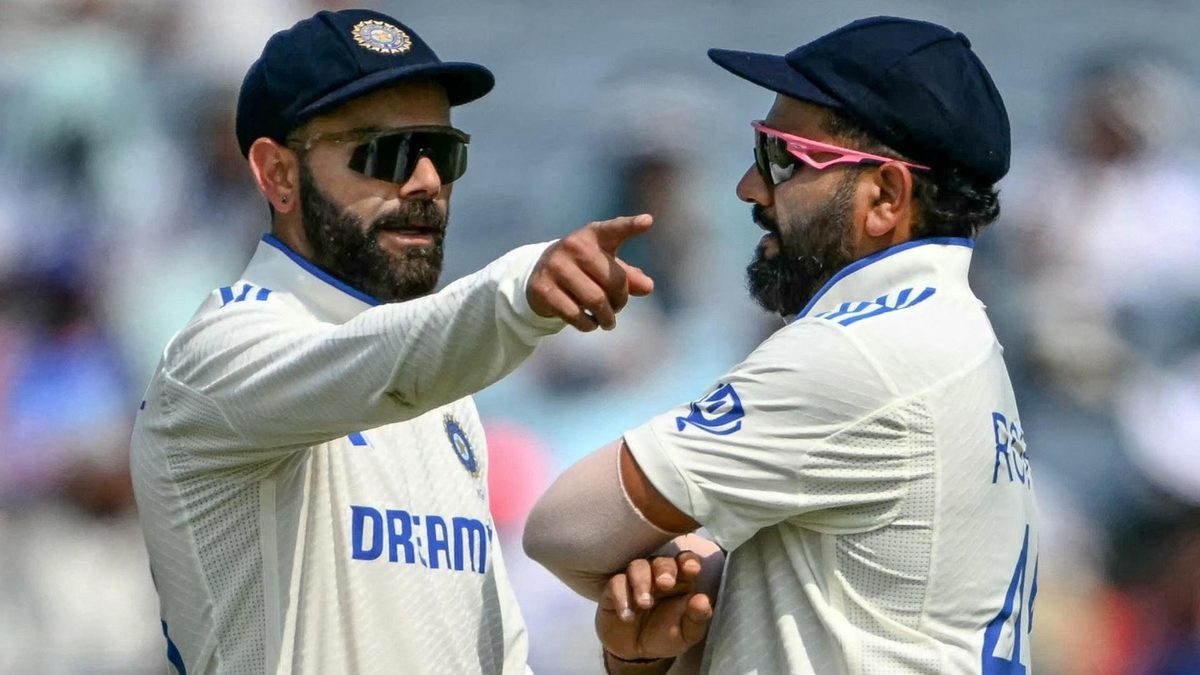 India captain Rohit Sharma in discussion with Virat Kohli, during the defeat to New Zealand which has put their World Test Championship chances in jeopardy
