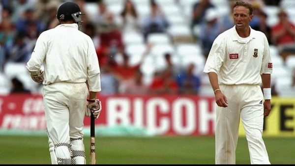 atherton-almost-walked-after-infamous-allan-donald-trent-bridge-nick.Click to read full article.