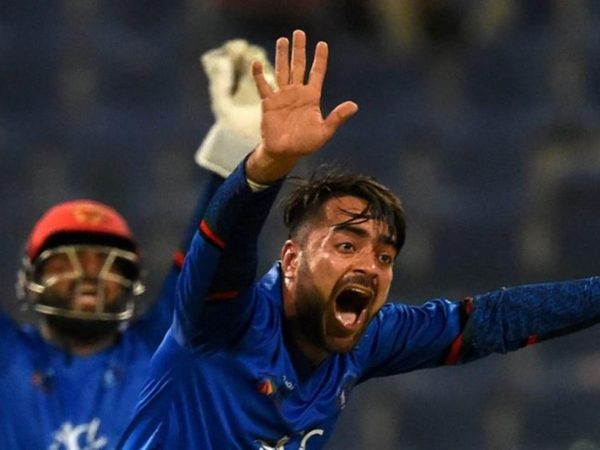 quiz-bowlers-with-the-lowest-mens-odi-bowling-averages.Click to read full article.